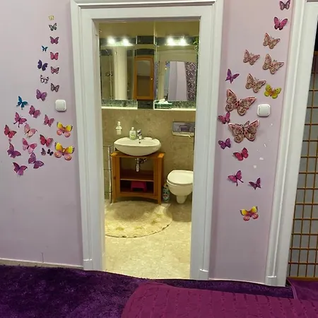Séjour chez l'habitant Westend Guest *